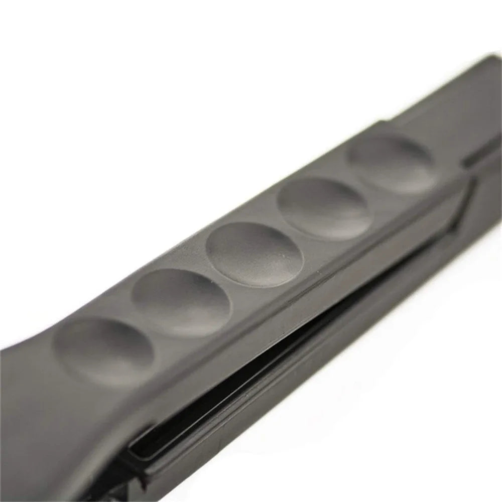 Fish Gripper Holder Tool with Lock